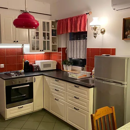 Elisa * Вонярцвашхедь